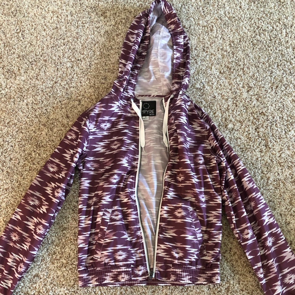 Empyre rain coat/ wind breaker!